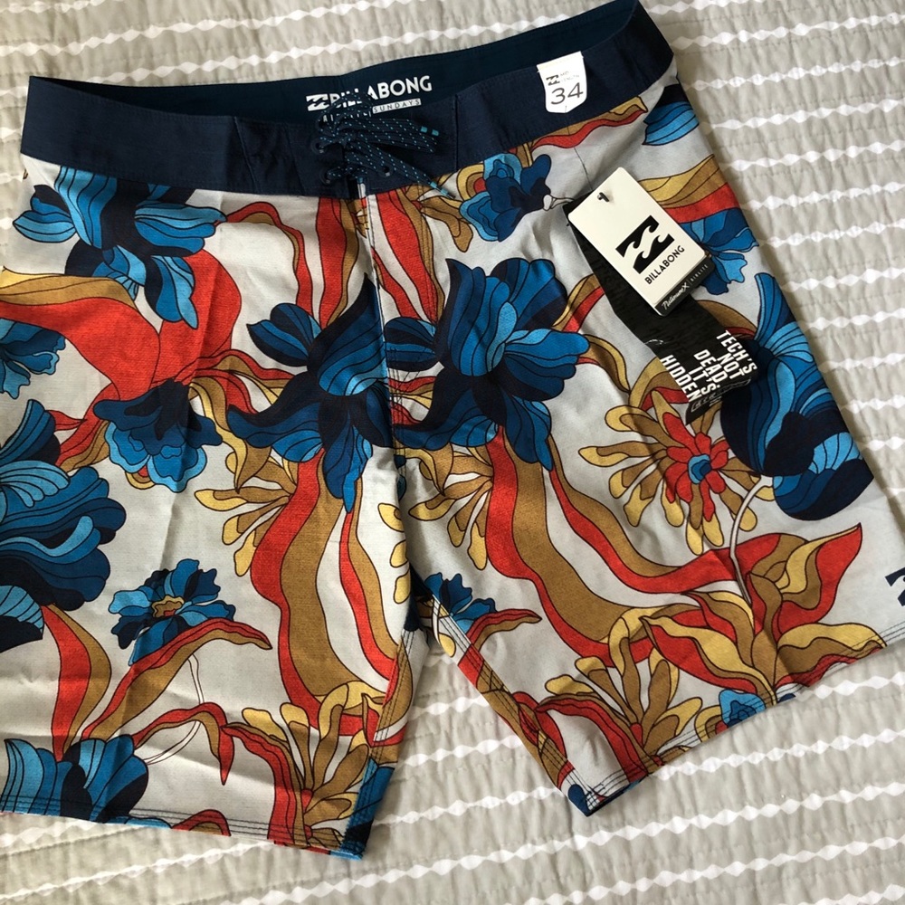 Host Pick!! Billabong Board Shorts